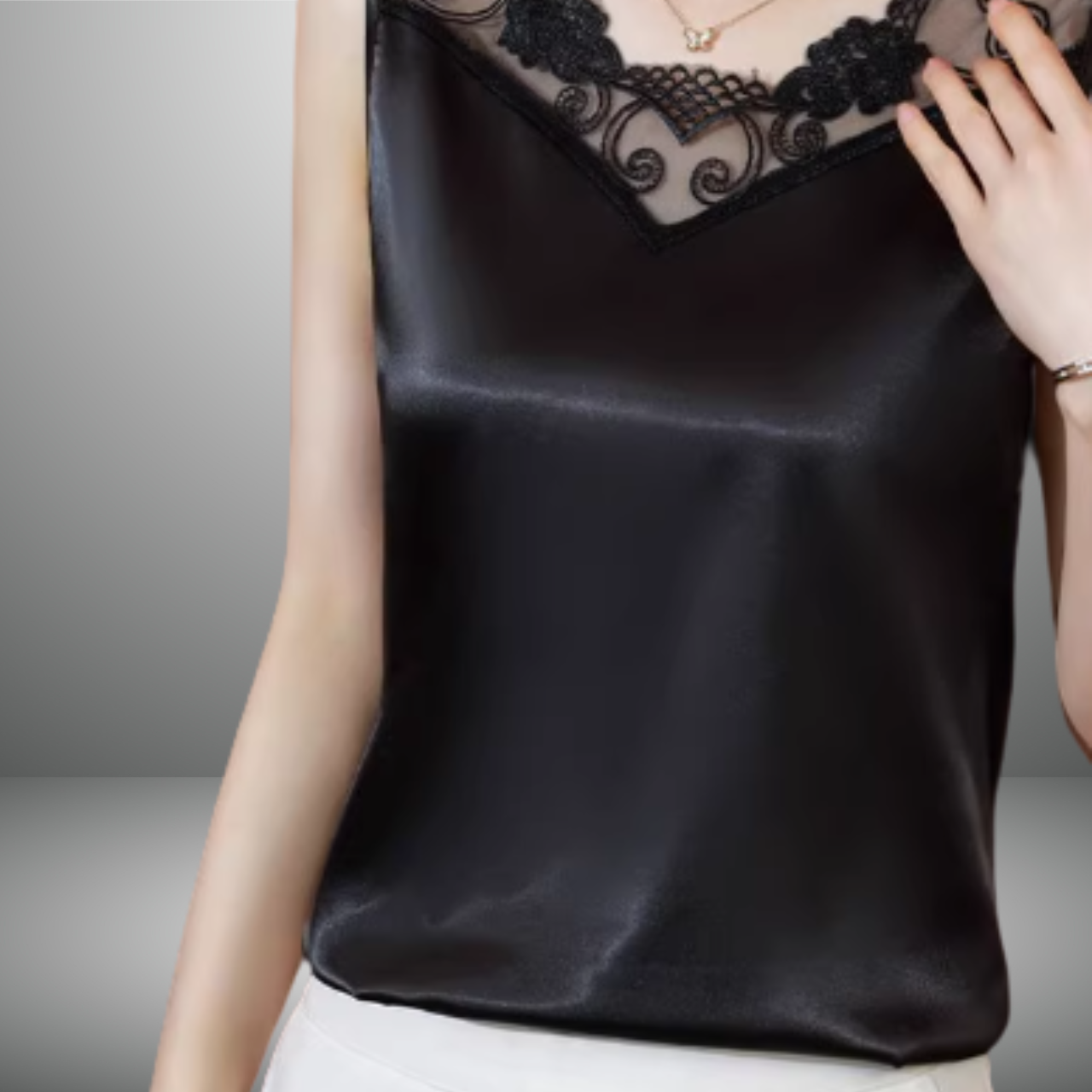Vネックレースノースリーブシャツ（4color） A1044