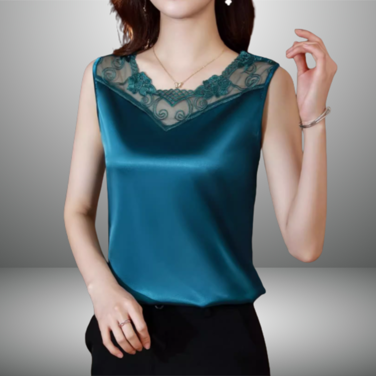 Vネックレースノースリーブシャツ（4color） A1044