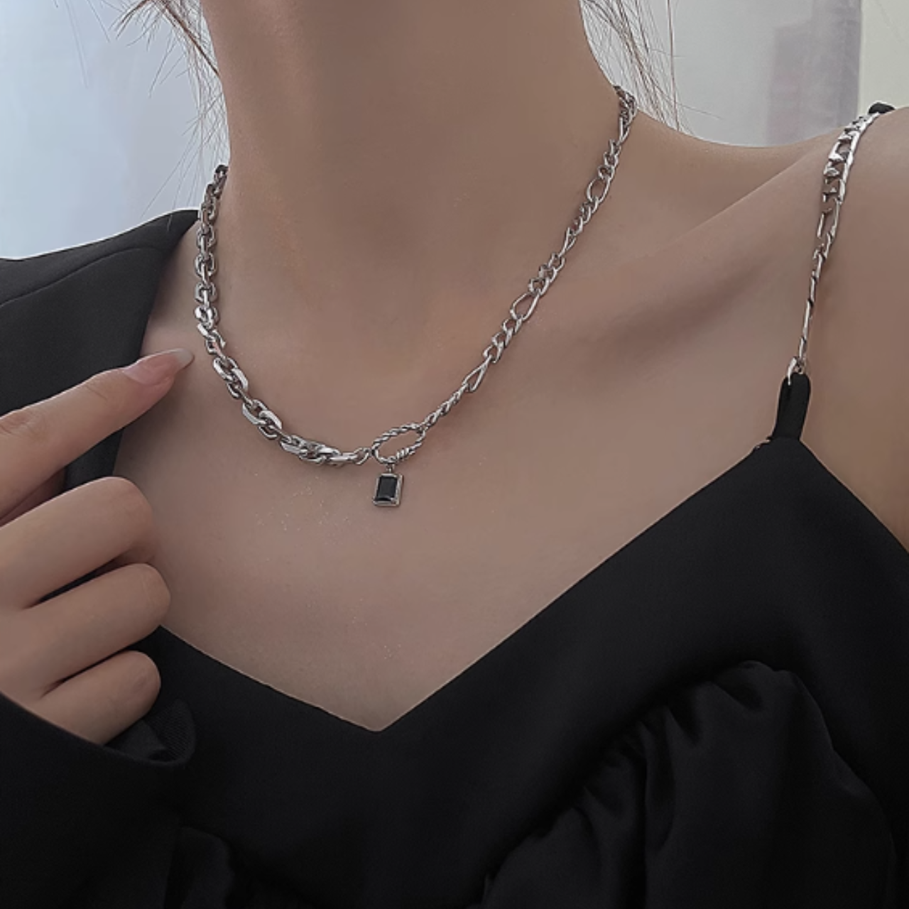 ノワールストーンチェーンネックレス A0453