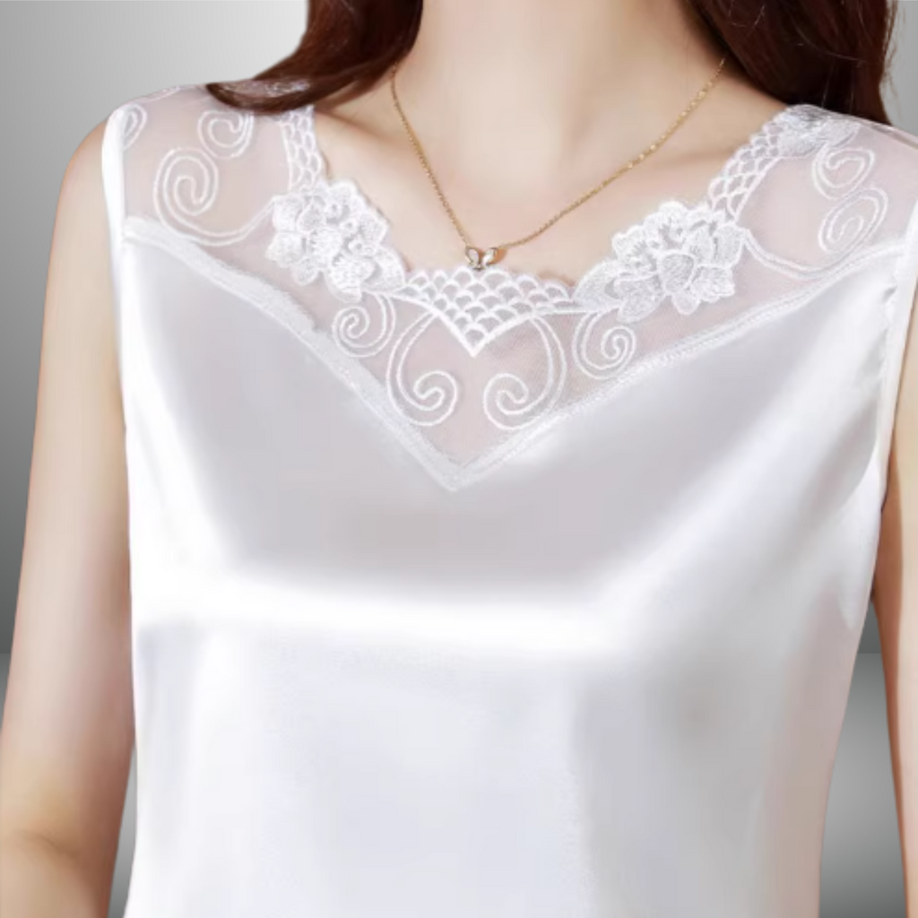 Vネックレースノースリーブシャツ（4color） A1044