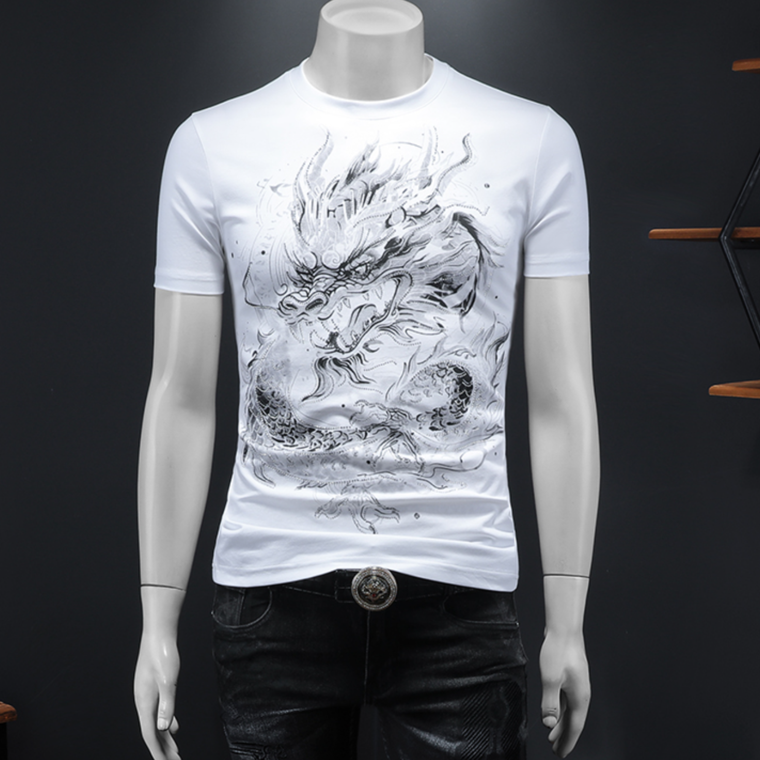 ドラゴングラフィックTシャツ（2color） M0758