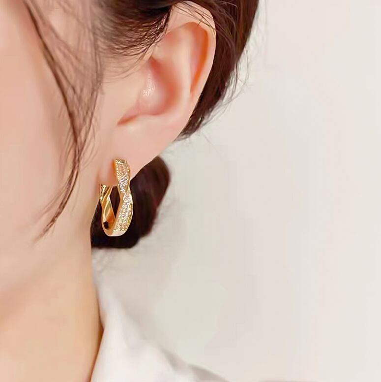 ツイストラインフープピアス A0228